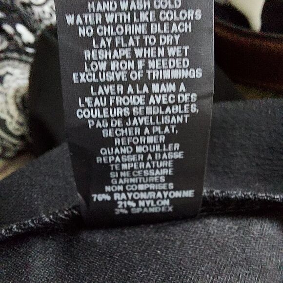 STUDIO SKIRT - Picture 6 of 6